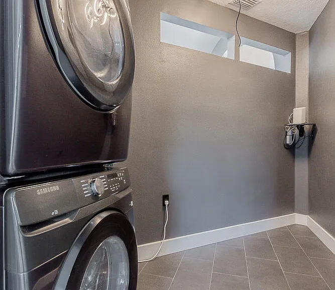 1770 Victoria Chase Ct — Photo 63