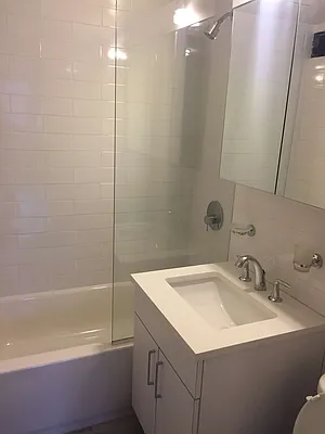 Rented by Solil Management | media 4