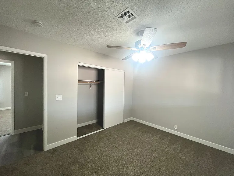 3801 Valley Forge Ave — Photo 33