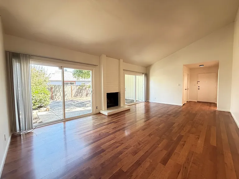 3555 Magnolia Dr — Photo 17