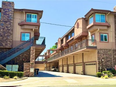 5241 Colodny Dr UNIT 403, Agoura Hills, CA, 91301