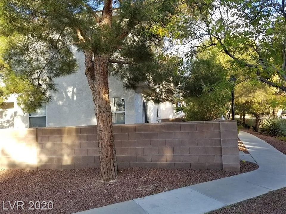 2nd image of 2919 Paradise Hill Ct