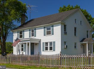 2463 Greensburg Rd, Martinsburg, WV 25404