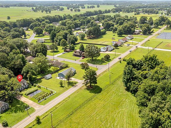 4th image of 3578 Old Medina Rd