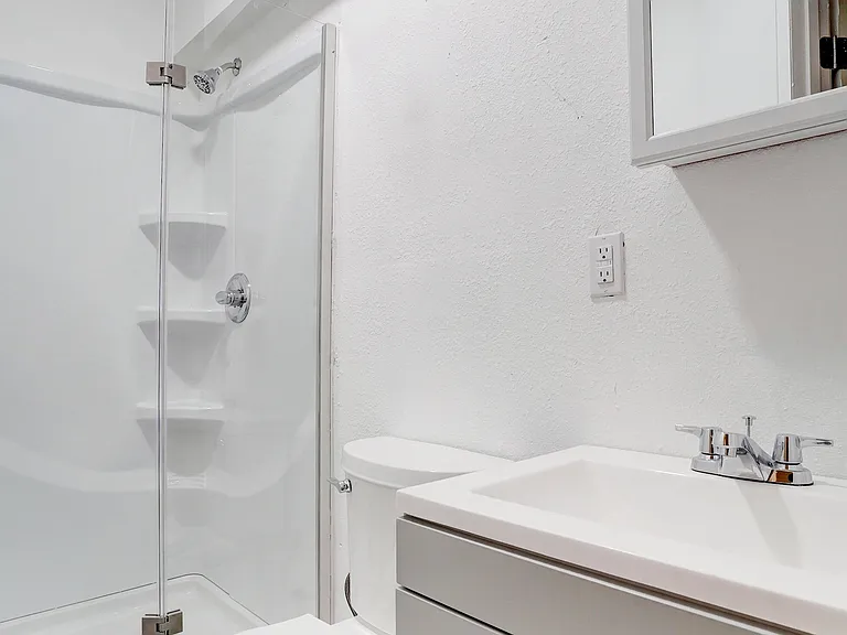4106 S Mobile Cir #D — Photo 15