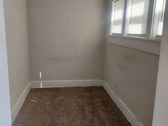 4th image of 264 N 4th St