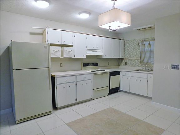 5th image of 1000 Tarpon Woods Blvd APT 103