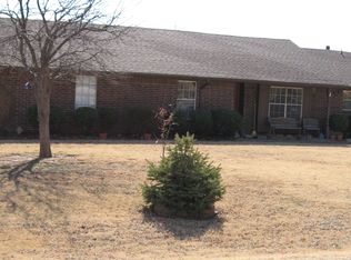 1724 Jefferson Ave NE, Piedmont, OK 73078