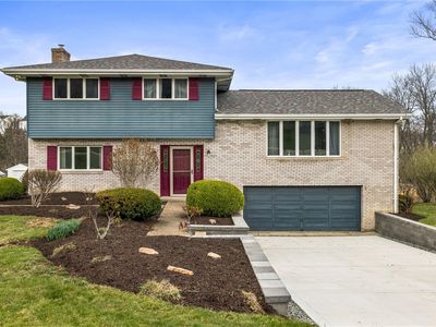 558 W McMurray Rd, Canonsburg, PA, 15317