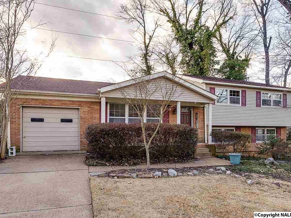 1st image of 11400 Crestfield Dr SE