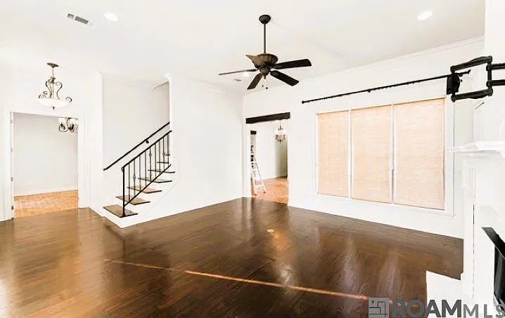4 bed, 2622 sqft, $3,700 — Photo 4