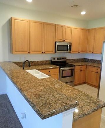 3rd image of 10128 N Golden Elm Dr