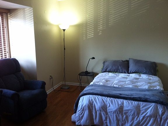 Bed room