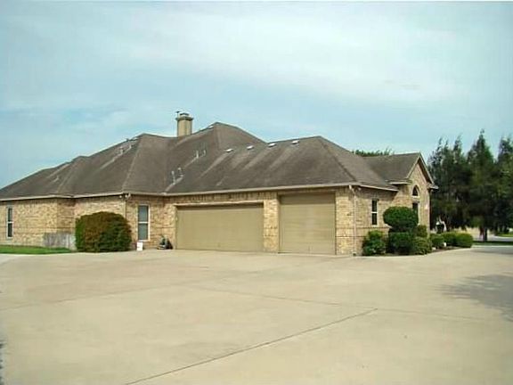 2nd image of 5558 River Trail Dr