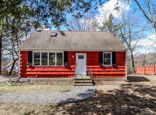 21 Hillside Ave, New Milford, CT 06776