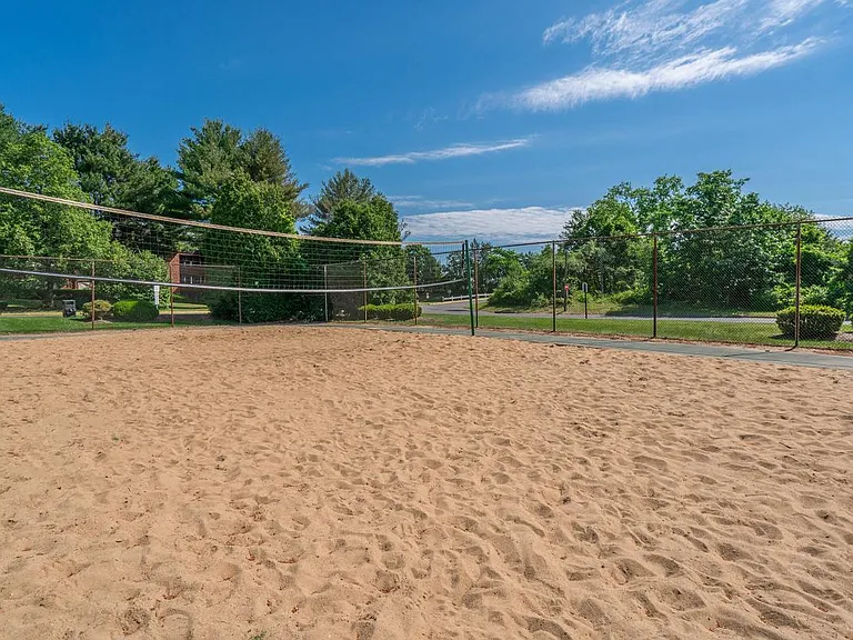 Woodcliff Estates — Photo 28
