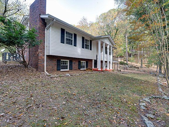 2nd image of 185 Riverview Dr