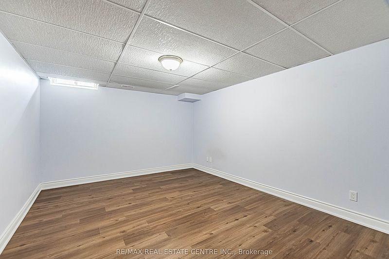 Brampton House for rent - 3 Bedrooms — photo 30