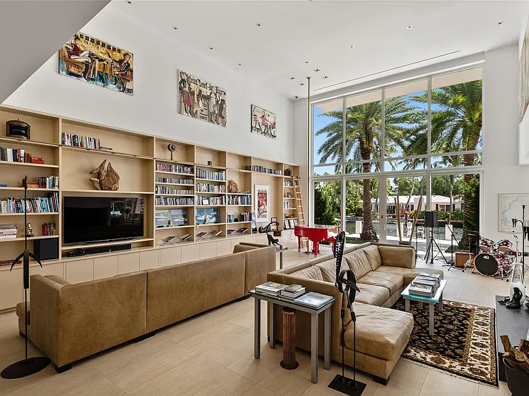 500 Isle Of Capri Dr — Photo 10