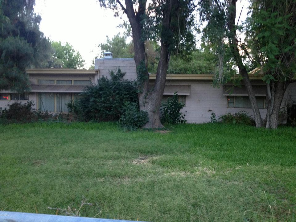 1st image of 406 N Val Vista Dr