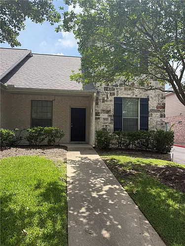 3840 Oldenburg Ln Photo 1