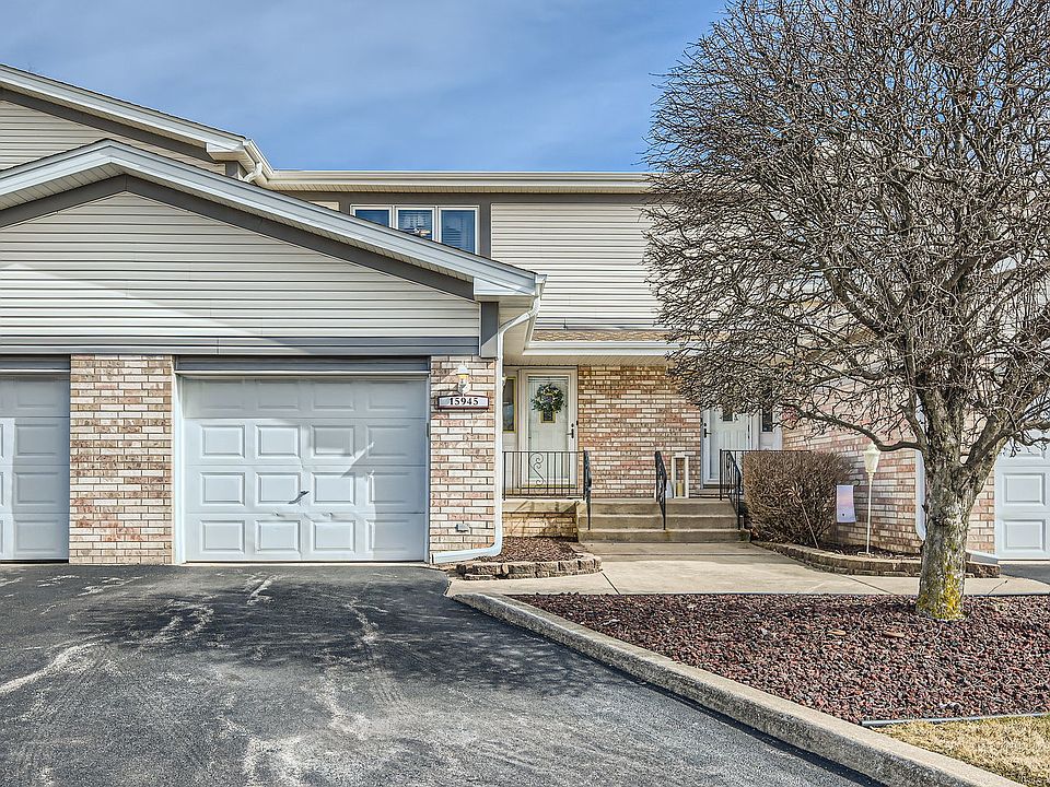 1st image of 15945 Blackwater Ct
