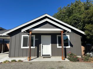 460 E I St #1, Benicia, CA 94510