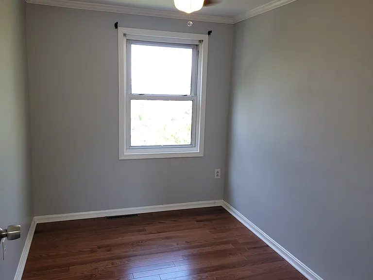 8025 Lansdale Rd — Photo 18