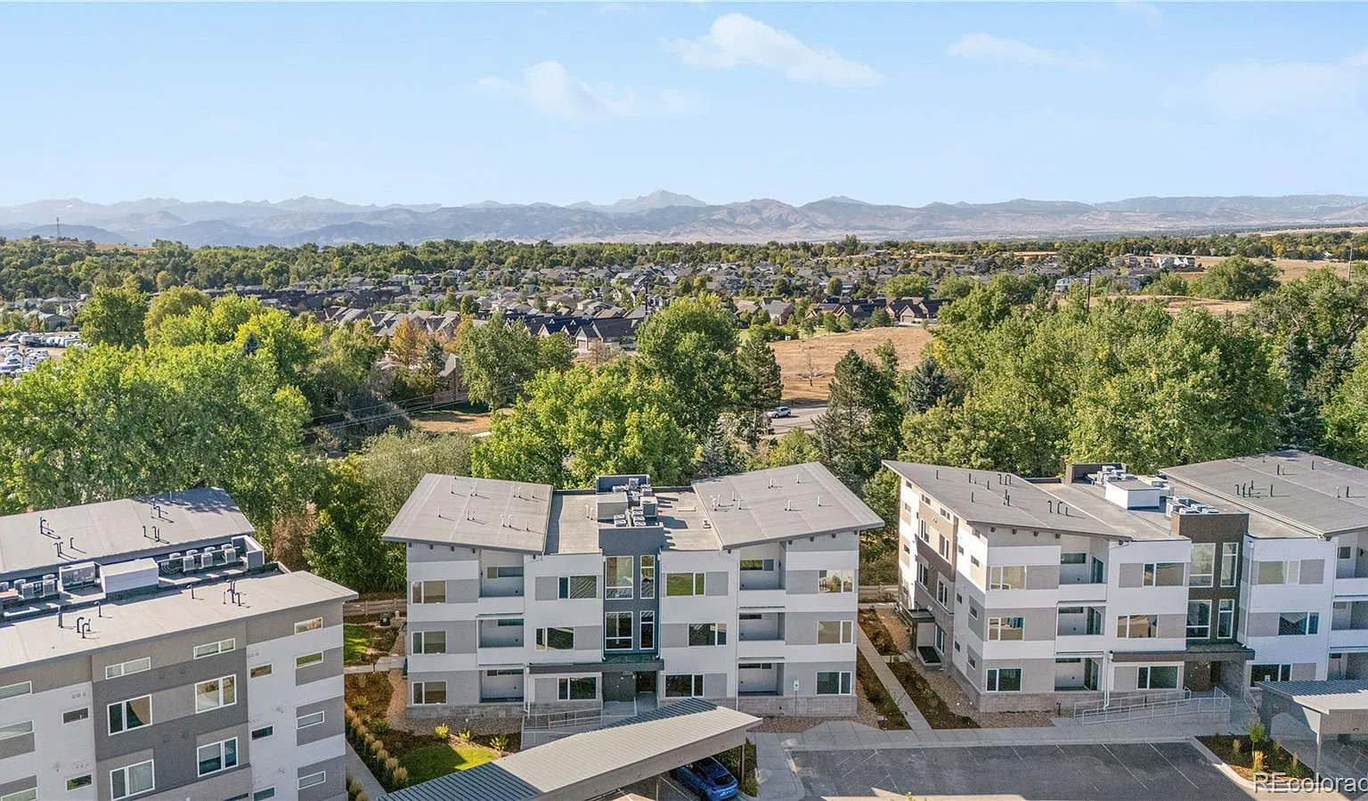 2 bed, 2.0 bath, 1133 sqft, $2,850 — Photo 4