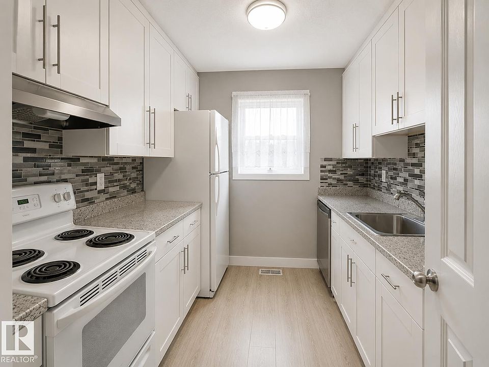 2nd image of 6348 180th St NW