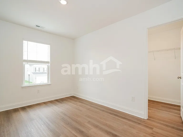9032 Lucy Dr — Photo 16