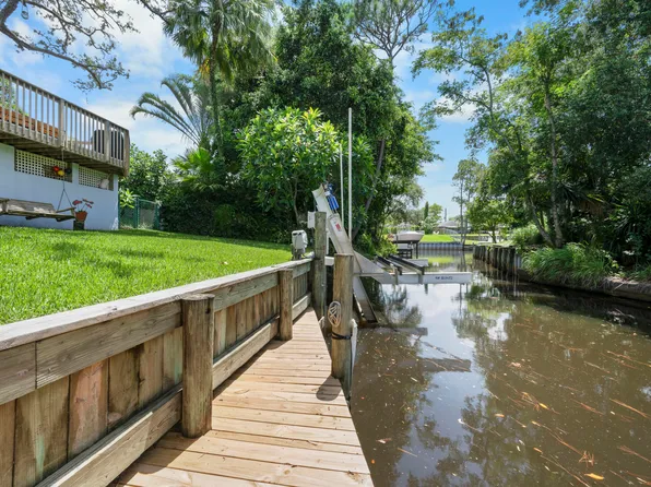 3049 SW Woodland Trail, Palm City, FL 34990