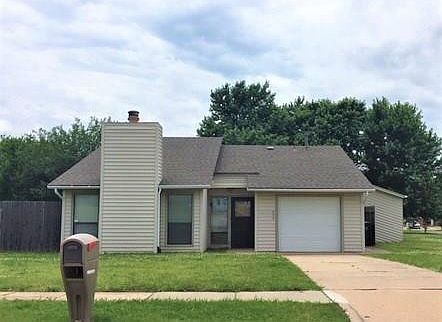 2nd image of 402 Vicksburg Ave