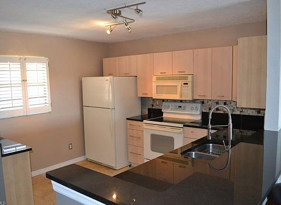 3rd image of 6110 Whiskey Creek Dr APT 230