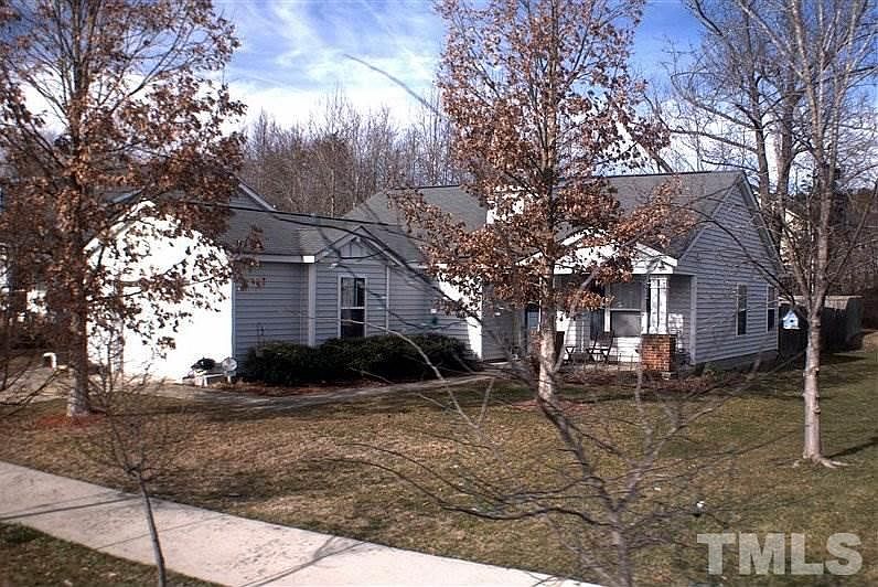 2nd image of 3819 Hopper St