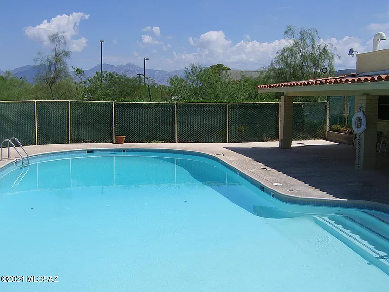 810 S Kolb Rd #3 — Photo 18