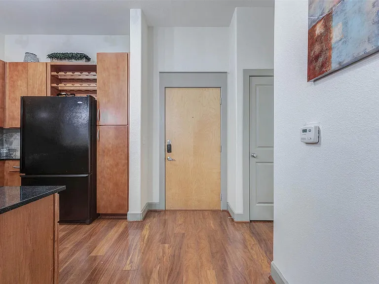 1901 Post Oak Blvd #1106 — Photo 12