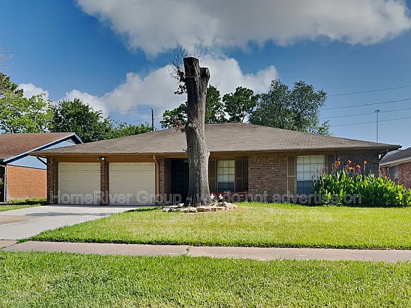 3 bed, 2.0 bath, 1614 sqft, $1,950 — Photo 1