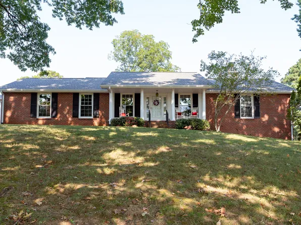 422 Kimberly Dr, Clarksville, TN 37043