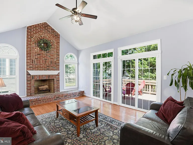 14332 Cartwright Way — Photo 4