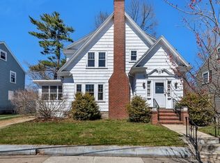 10 Porter Ter, West Roxbury, MA 02132