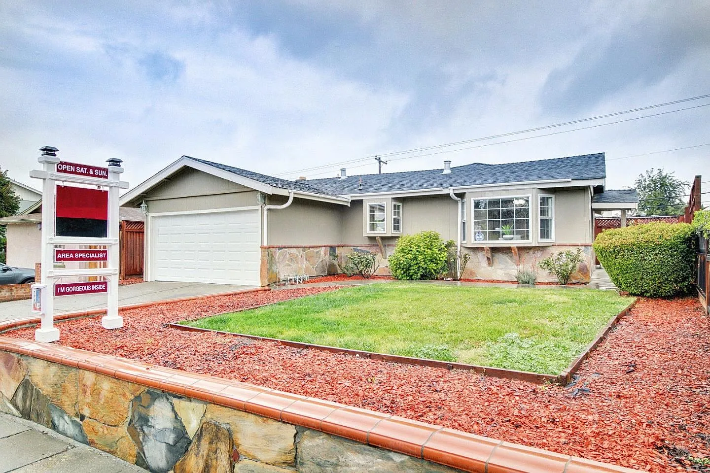 3387 Rocky Mountain Dr photo 1
