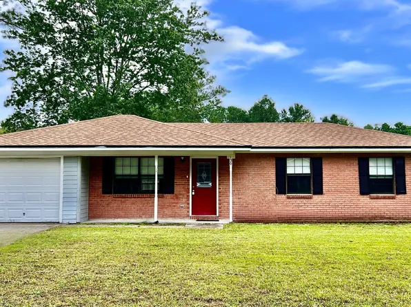 130 Tapique Cir, Saint Marys, GA 31558