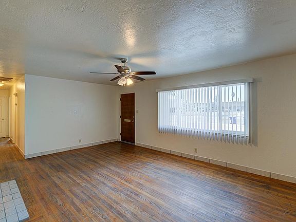 4th image of 3744 E Dakota Ave