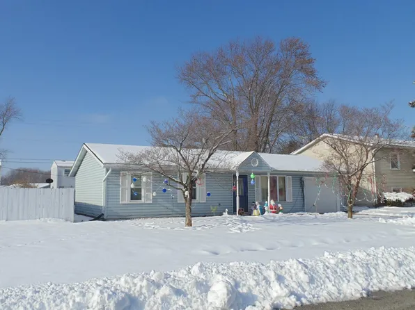 3170 Lawrence St, Hobart, IN 46342