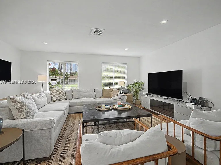 7100 SW 119th St — Photo 5
