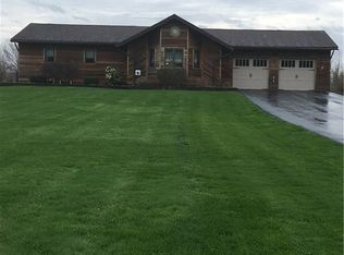 667 Clarkson Hamlin Tl Rd, Hamlin, NY 14464