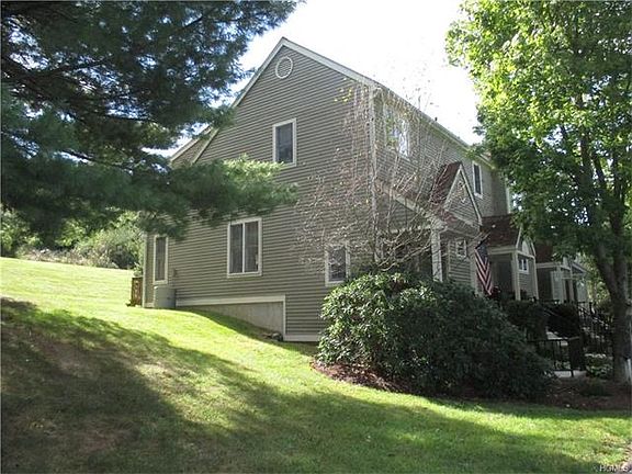 2nd image of 1904 Regent Dr