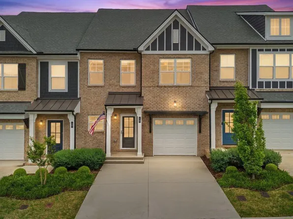 133 Dameron Pvt Dr, Hendersonville, TN 37075