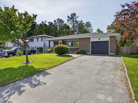 2nd image of 1169 Danita Blvd